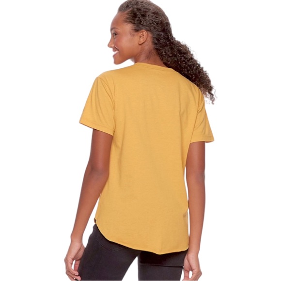 To Write Love On Her Arms & Modern Lux size medium short sleeve shirt bundle EUC - Picture 9 of 15